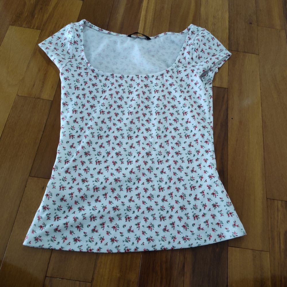 Fitted White and Red Short Sleeve Tee Shein Womens Pink Xs Juniors